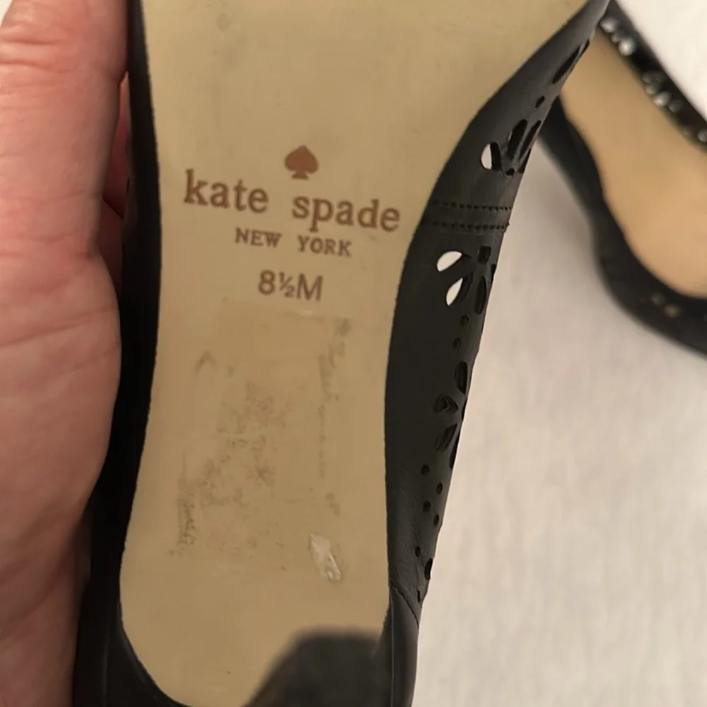 Kate Spade Ella Cutout Black 3.5” Scalloped Edge Pointed Heels Women’s Size 8.5